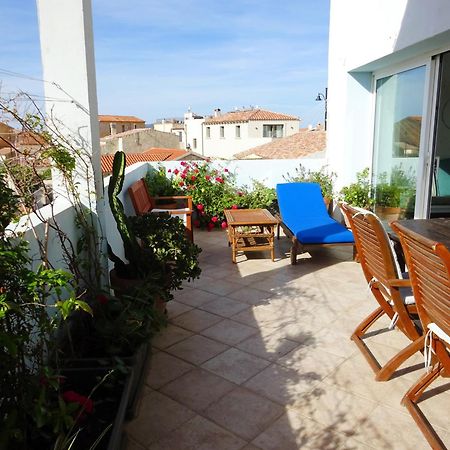 White - San Pantaleo Apartman Kültér fotó