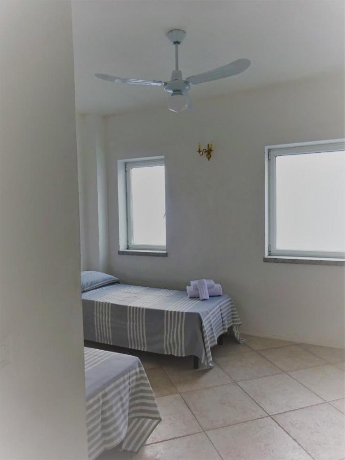 White - San Pantaleo Apartman Kültér fotó